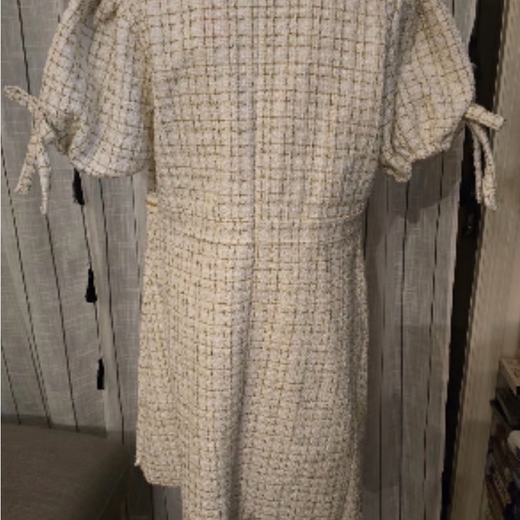 Simply Southern Scalloped Cream Tweed Dress with Puffy Sleeves NWT Size Medium - Picture 15 of 17